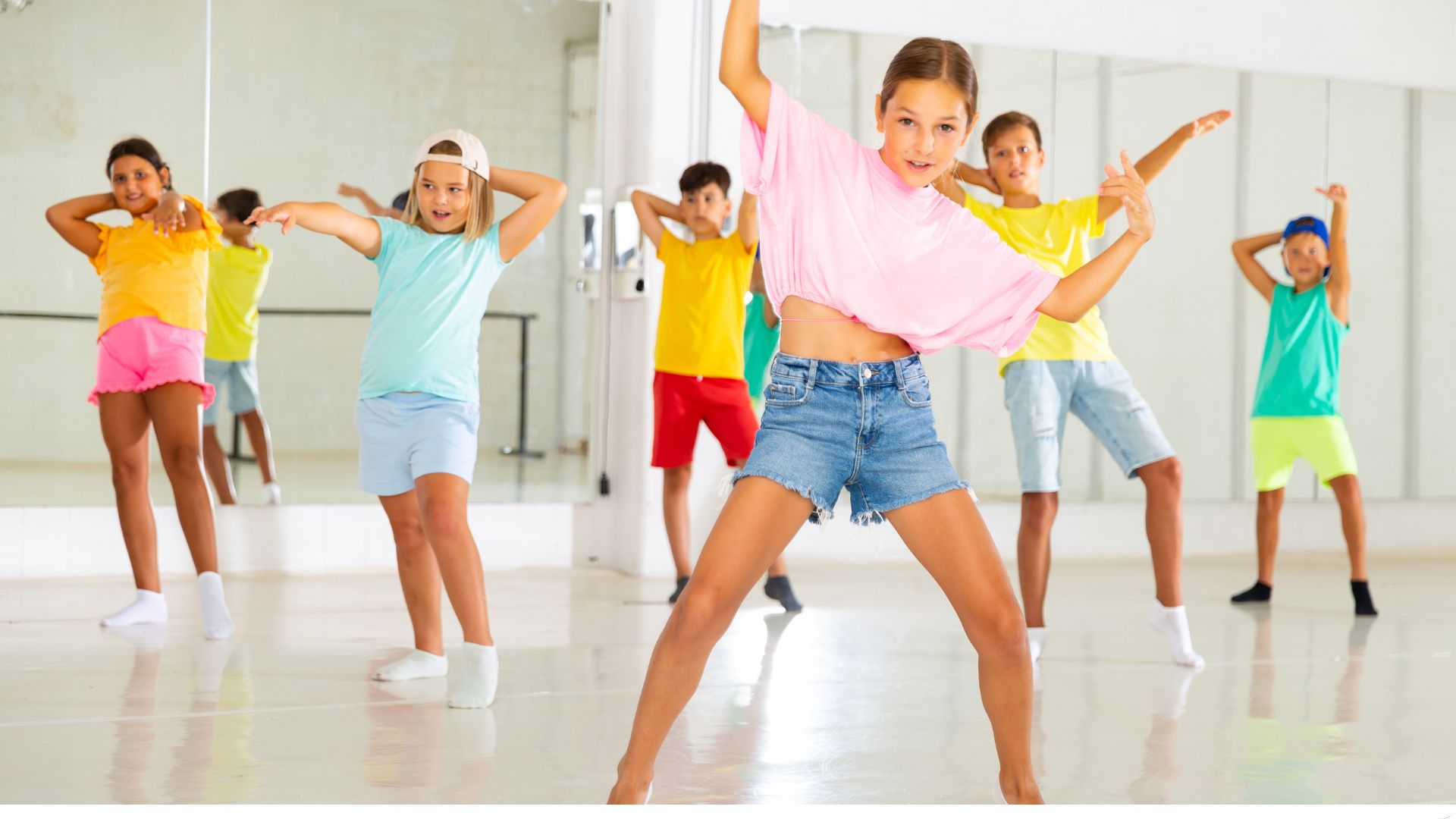 12 Fusion Dance Lessons to Master a Unique Style